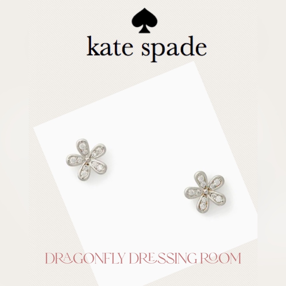 ♠️ Kate Spade NWT Gleaming Gardenia Flower Studs